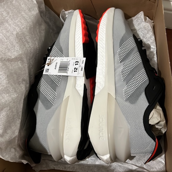 ADIDAS Men Running Shoes Size 12 - Picture 8 of 8